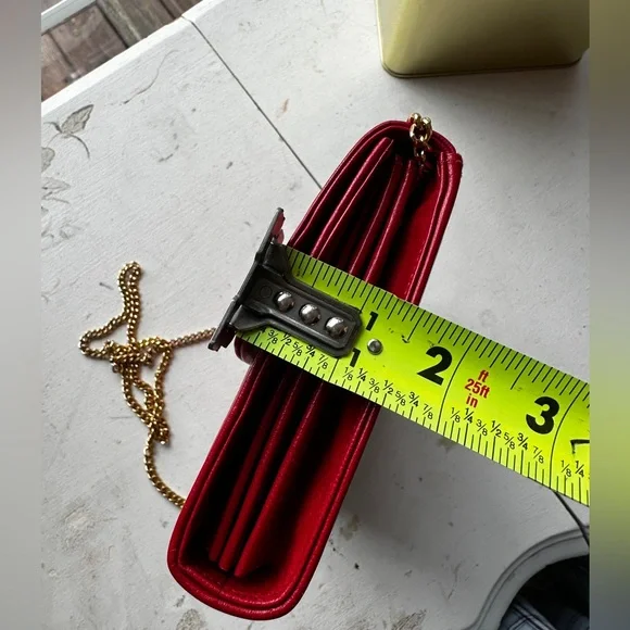 ✨Vintage Designer Oleg Cassini ✨ Vintage Red Soft Leather Clutch Crossbody Gold - Picture 16 of 16